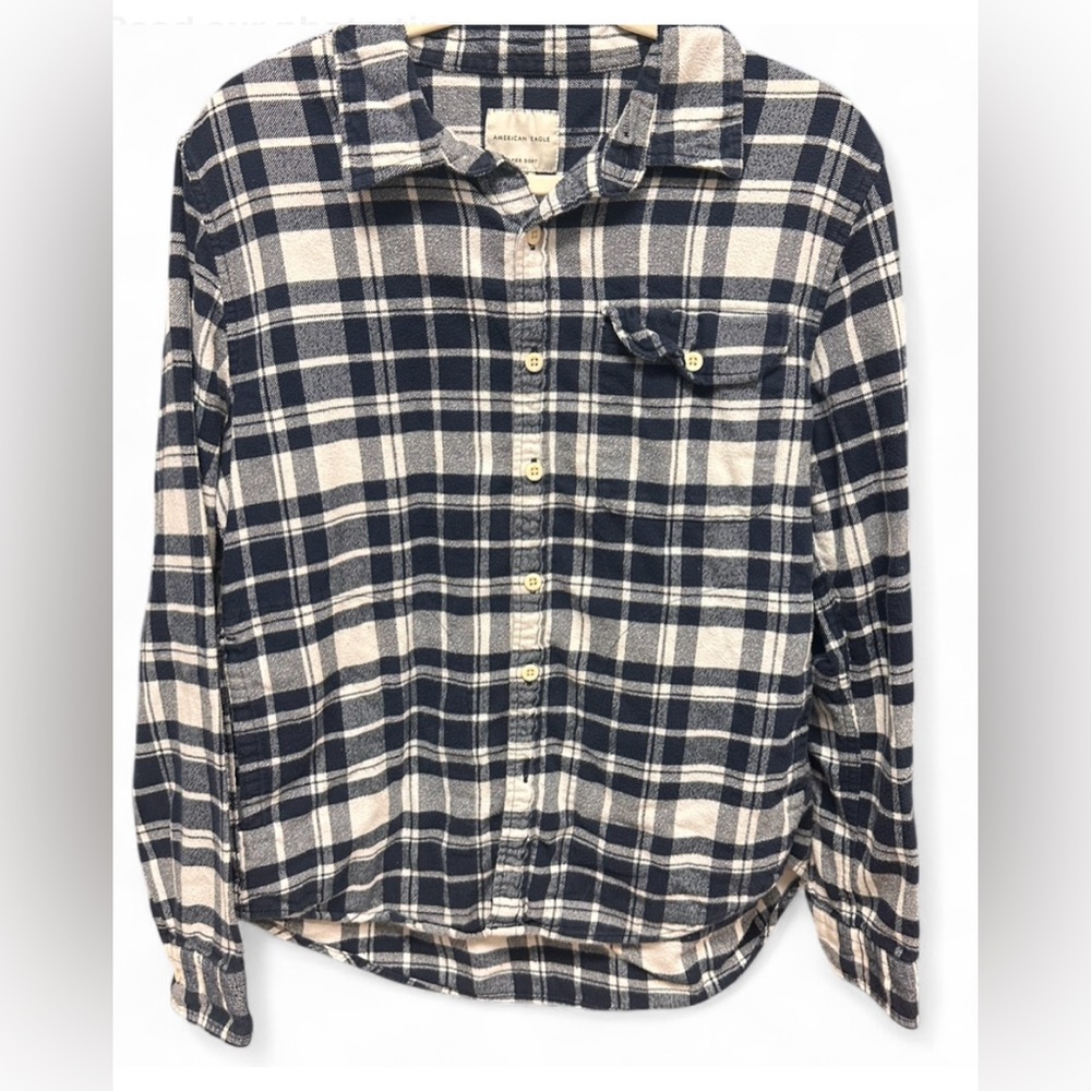 American Eagle Men’s Flannel Navy Blue/ White Plaid Shirt
